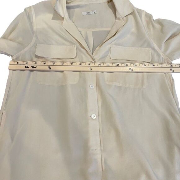 Equipment Silk Button Front Shirt Chest and Side Pockets Cream Color Oversized S - Picture 11 of 14